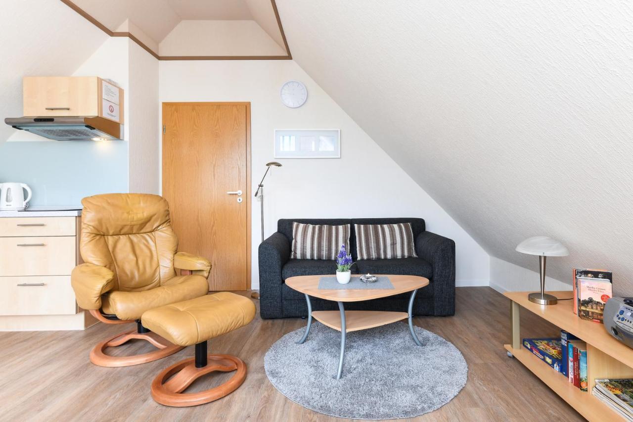 Ferienwohnungen Haus Sternenlicht Esens Exteriör bild