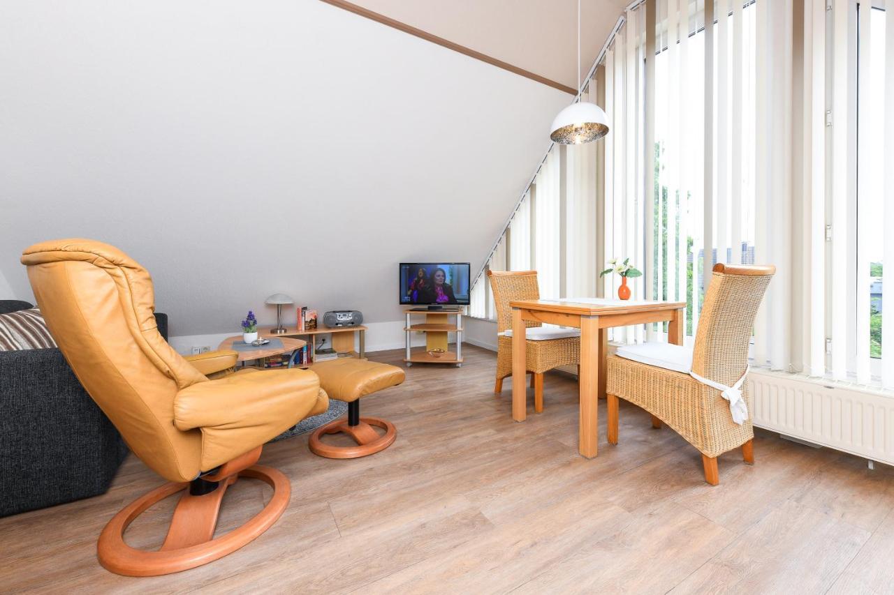 Ferienwohnungen Haus Sternenlicht Esens Exteriör bild